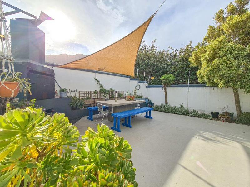 5 Bedroom Property for Sale in Hout Bay Western Cape